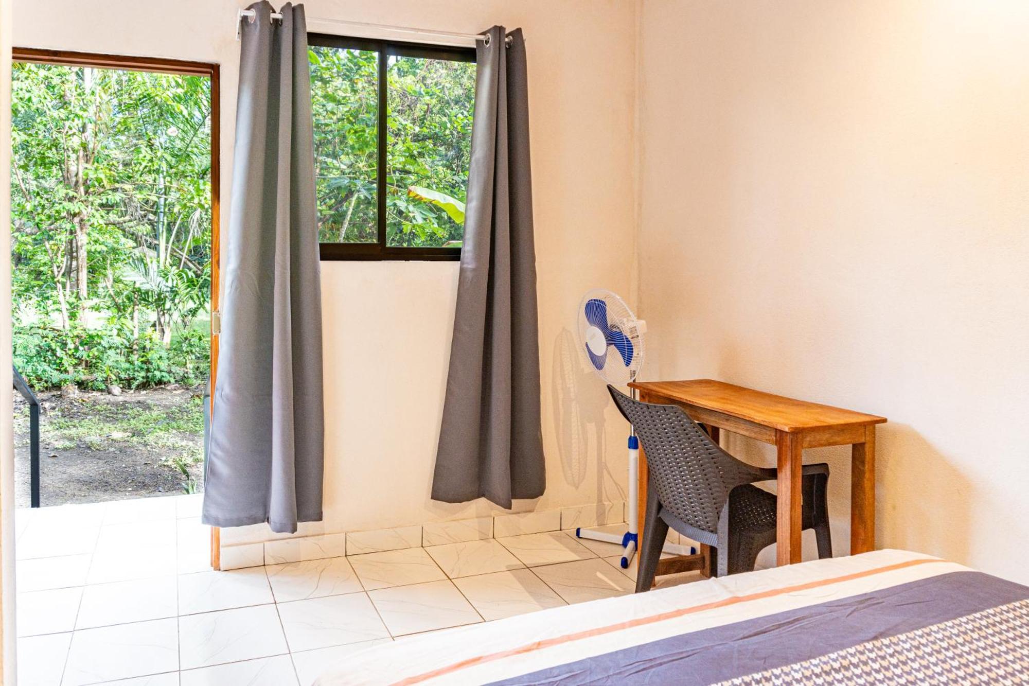 Casa Terra Hostel Sámara Eksteriør bilde